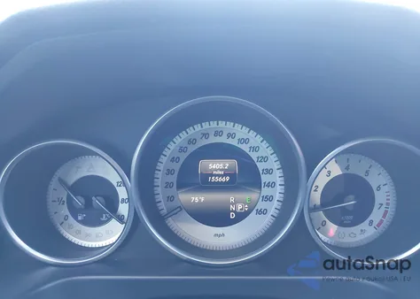 2016 Mercedes-Benz E 350 4Matic z USA, uszkodzony, nr VIN WDDHH8JB7GB333326